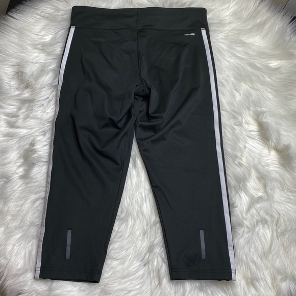 NWT Adidas Crop Leggings D2M 3 Stripe 3/4 Length - Picture 4 of 7